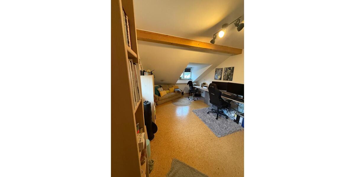 Dachgeschoßwohnung Waldkirchen - 3 Zimmer, 90 m&sup2;, 780&euro; | Angebot:25137740