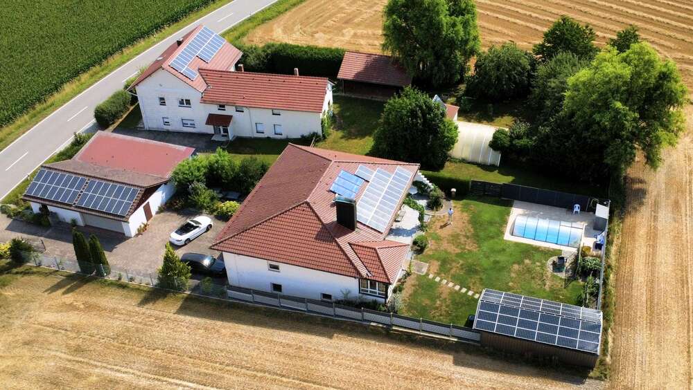 Einfamilienhaus Rotthalmuenster - 8 Zimmer, 200 m&sup2;, 499.000&euro; | Angebot:27042774