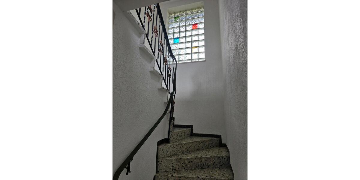 Etagenwohnung Fürstenstein - 4 Zimmer, 110 m&sup2;, 890&euro; | Angebot:25158121