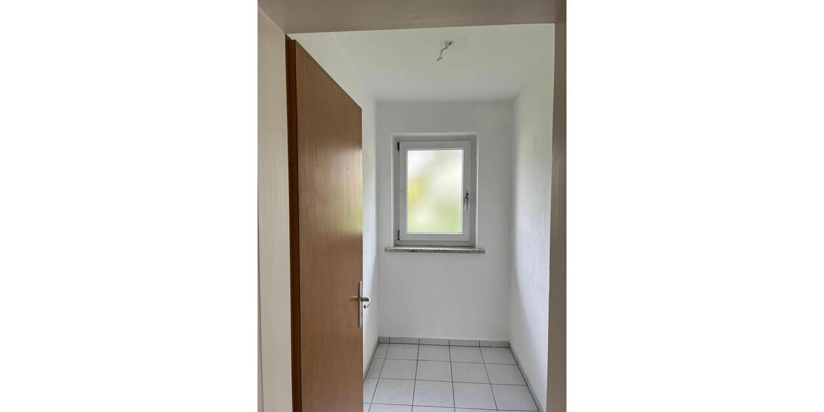 Etagenwohnung Passau Maierhof - 3 Zimmer, 85 m&sup2;, 900&euro; | Angebot:25598912