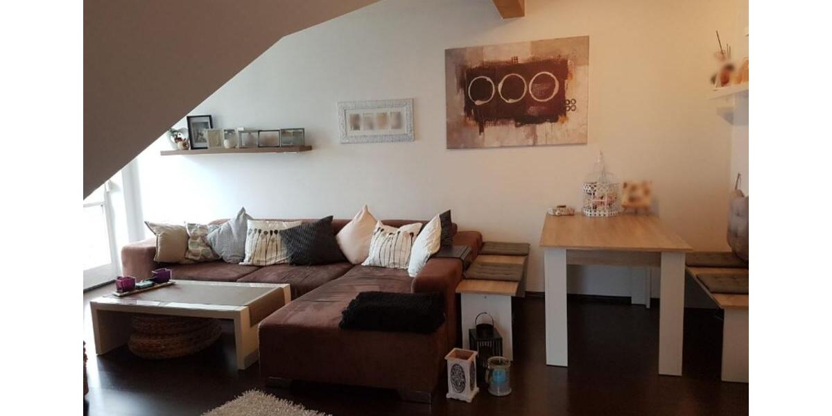 Dachgeschoßwohnung Neuburg am Inn - 2 Zimmer, 62 m&sup2;, 580&euro; | Angebot:25960639