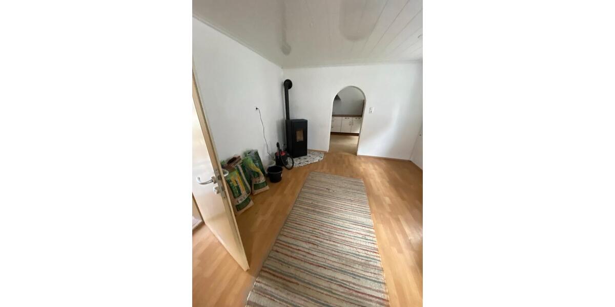 Etagenwohnung Hutthurm - 3 Zimmer, 75 m&sup2;, 450&euro; | Angebot:25959685