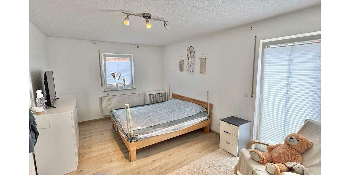 Doppelhaushälfte Schöllnach - 6 Zimmer, 124 m&sup2;, 349.000&euro; | Angebot:25815455