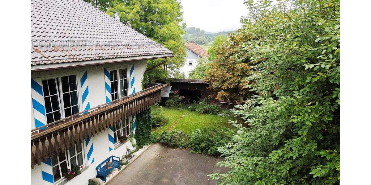 Einfamilienhaus Waldkirchen - 30 Zimmer, 800 m&sup2;, 490.000&euro; | Angebot:27009851