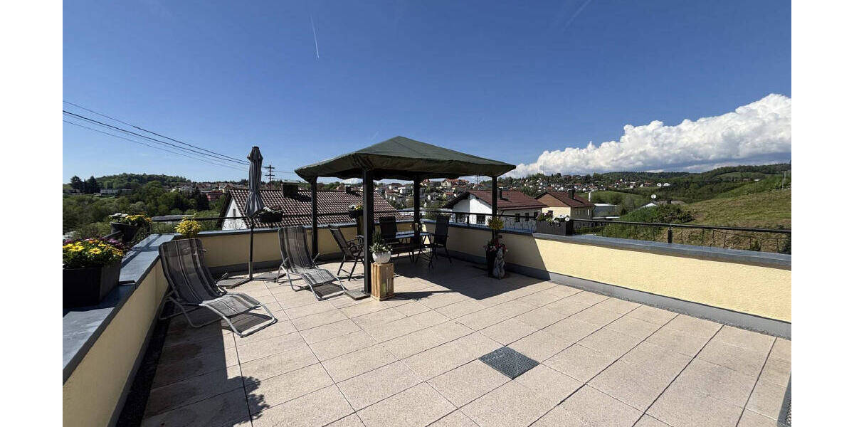 Einfamilienhaus Röhrnbach - 6 Zimmer, 227 m&sup2;, 780.000&euro; | Angebot:25747561