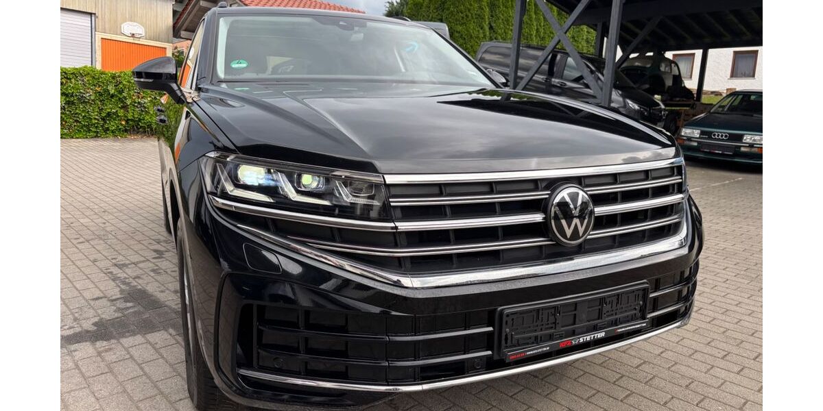 VW Touareg 22.900 km 48.890 &euro; Eging am See 94535