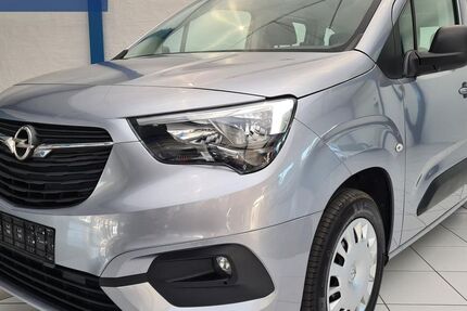Opel Combo Life 110.300 km 15.800 &euro; Thurmansbang/Thannberg 94169
