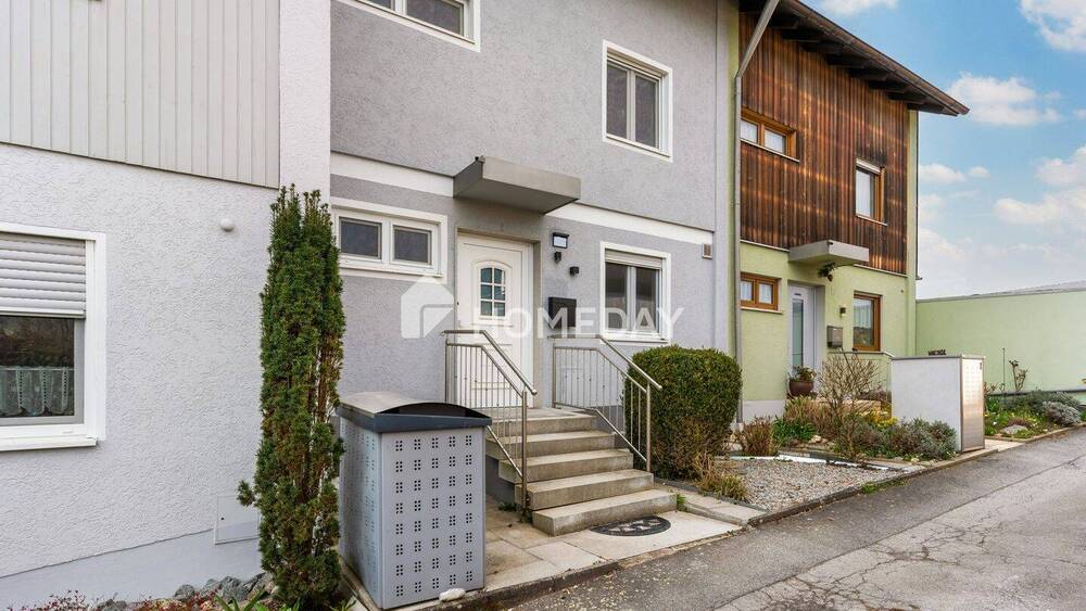 Reihenmittelhaus Passau Hacklberg - 7 Zimmer, 168 m&sup2;, 489.000&euro; | Angebot:25927685