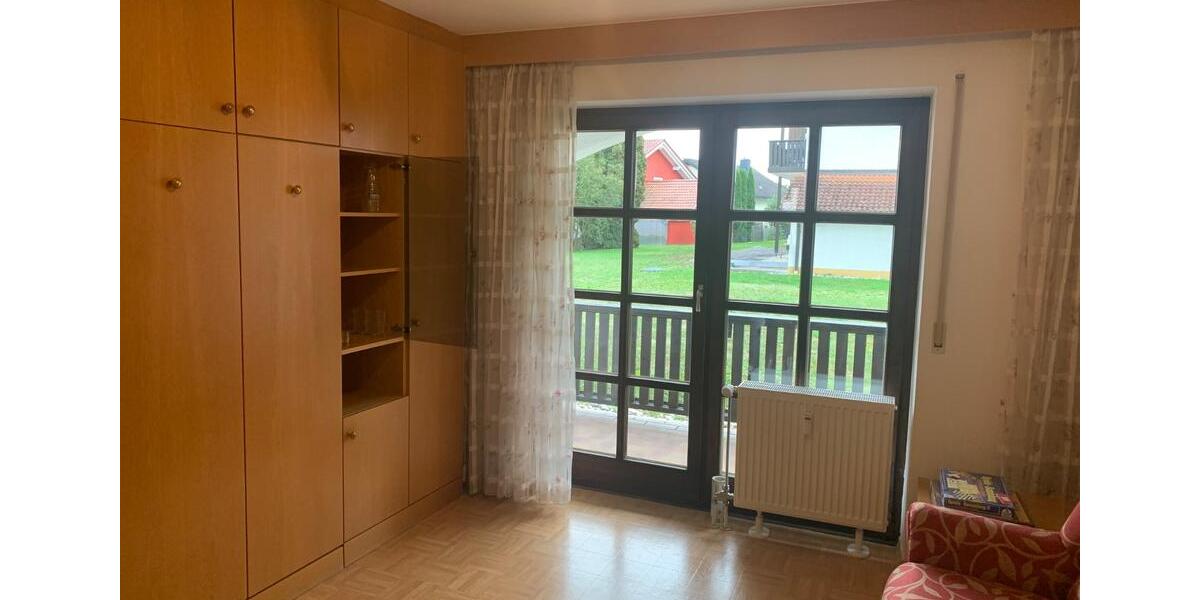 Erdgeschoßwohnung Kirchham - 1 Zimmer, 33 m&sup2;, 370&euro; | Angebot:26000197