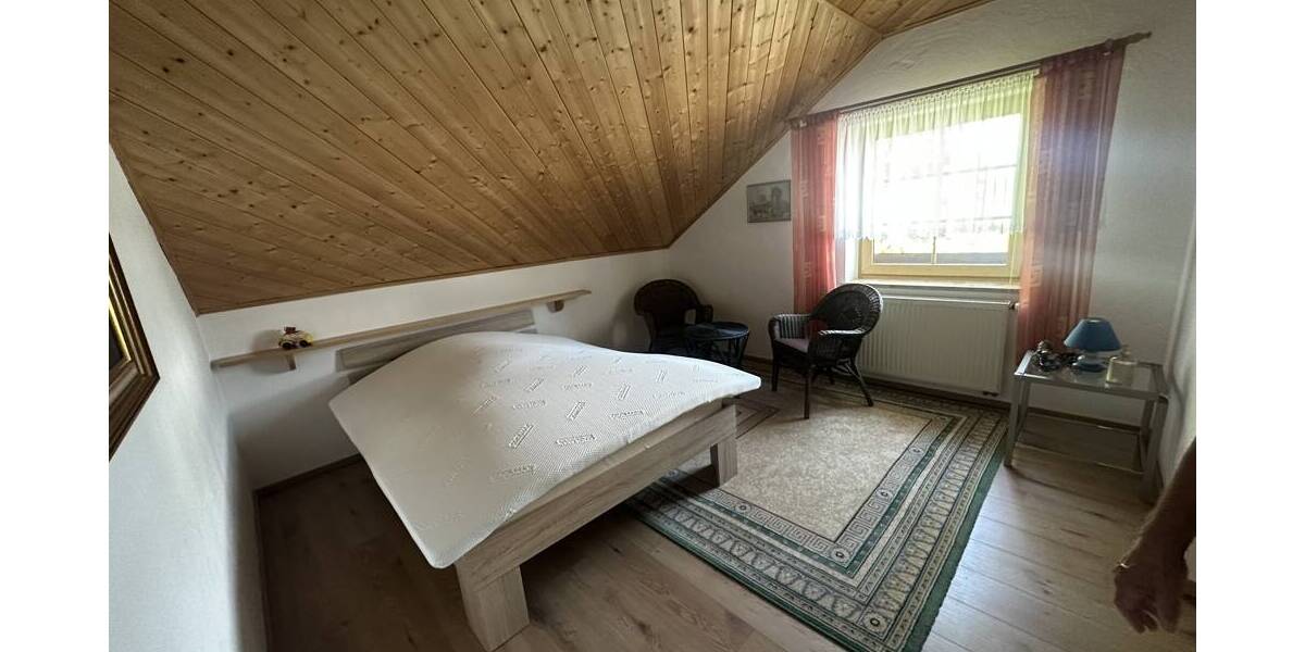 Mehrfamilienhaus, Wohnhaus Jandelsbrunn - 6 Zimmer, 200 m&sup2;, 565.000&euro; | Angebot:25708677