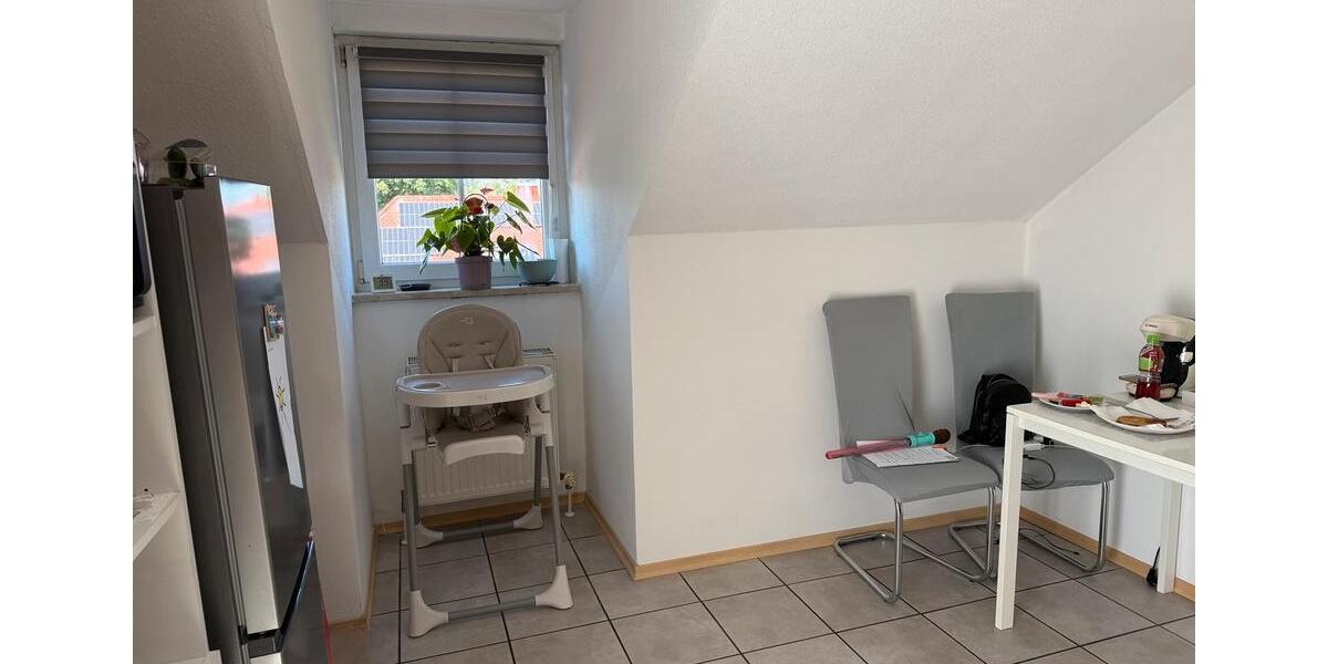 Dachgeschoßwohnung Pocking - 2.5 Zimmer, 70 m&sup2;, 890&euro; | Angebot:26689342