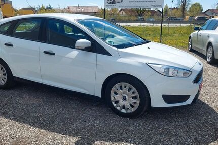 Ford Focus 186.000 km 2.990 &euro; Pocking 94060