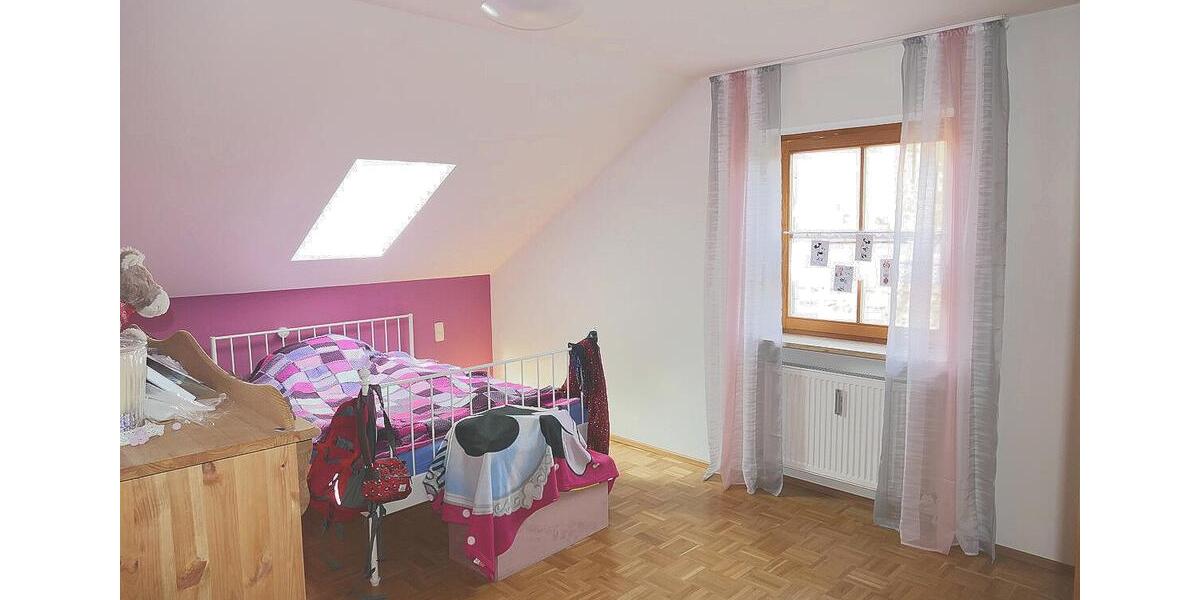 Dachgeschoßwohnung Bad Füssing - 3 Zimmer, 100 m&sup2;, 700&euro; | Angebot:22478499
