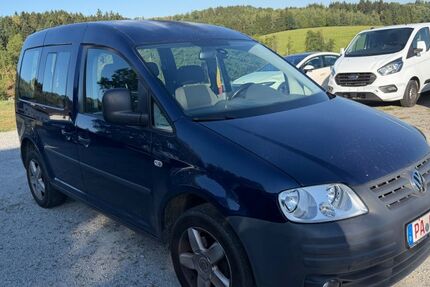 VW Caddy 216.388 km 4.290 &euro; Eging am See 94535