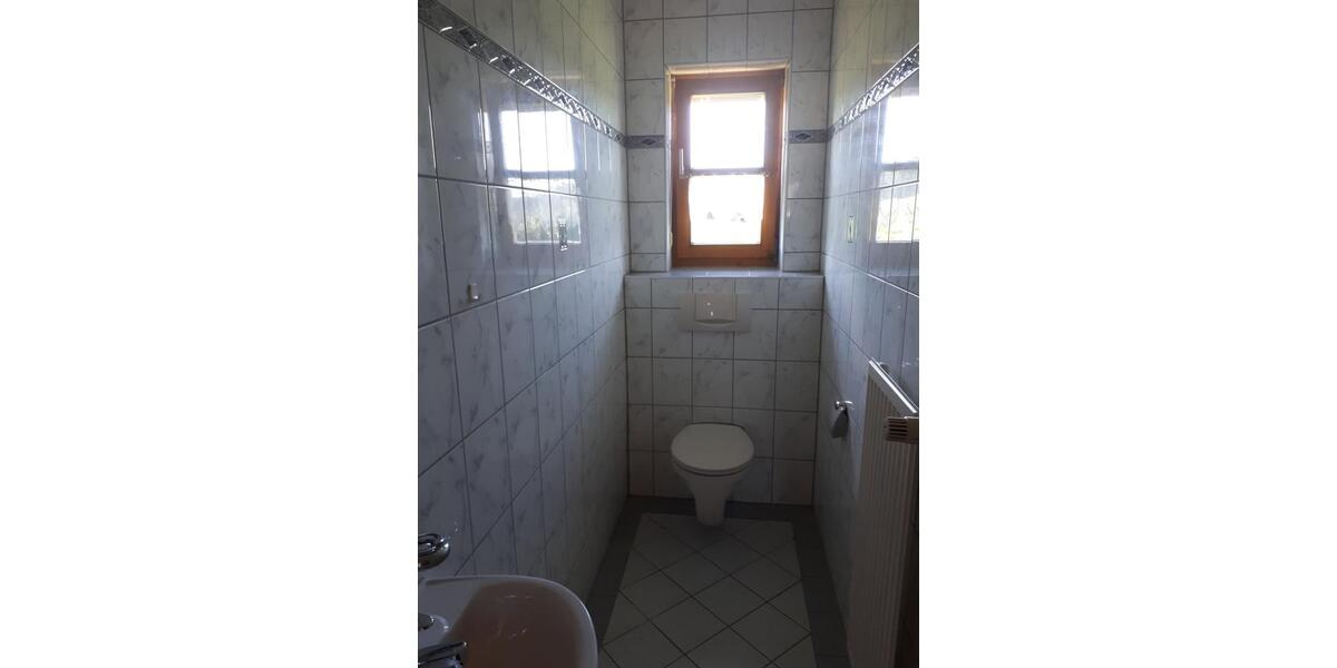 Erdgeschoßwohnung Windorf - 3 Zimmer, 115 m&sup2;, 890&euro; | Angebot:24838607