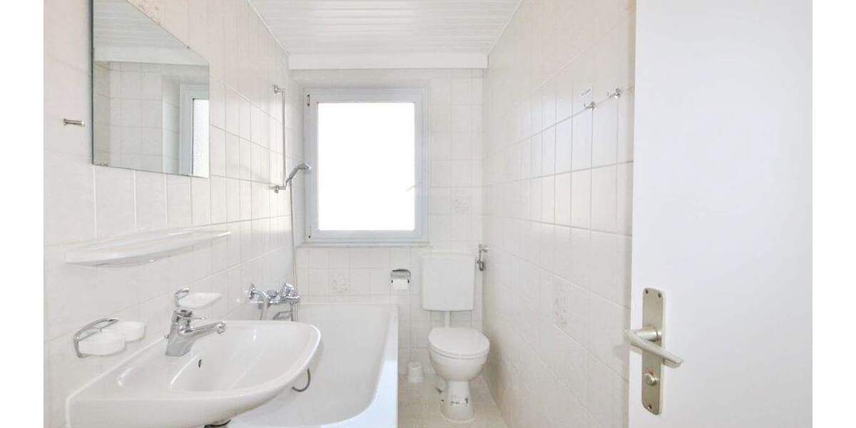 Etagenwohnung Pocking - 4 Zimmer, 65 m&sup2;, 138.000&euro; | Angebot:25698491