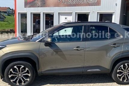 Toyota Yaris Cross 56.500 km 20.750 &euro; Perlesreut 94157