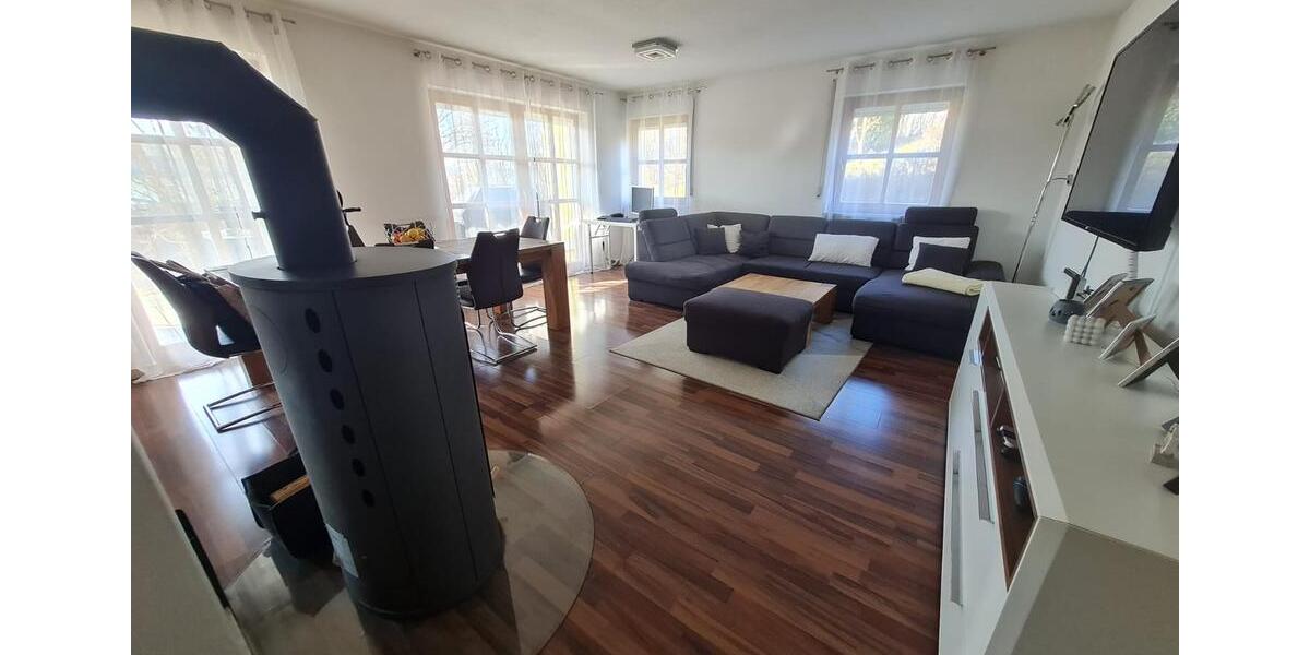 Erdgeschoßwohnung Passau Maierhof - 3 Zimmer, 93 m&sup2;, 975&euro; | Angebot:25304937