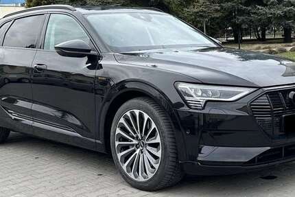 Audi e-tron 40.571 km 20.000 &euro; Fürstenstein 94538