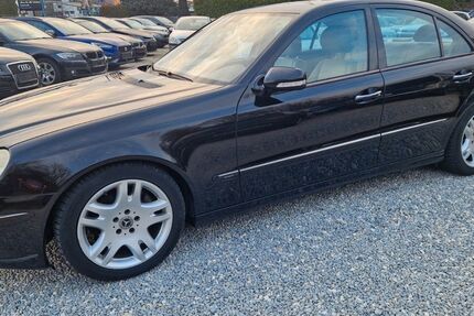 Mercedes-Benz E 200 332.000 km 3.600 &euro; Passau 94036