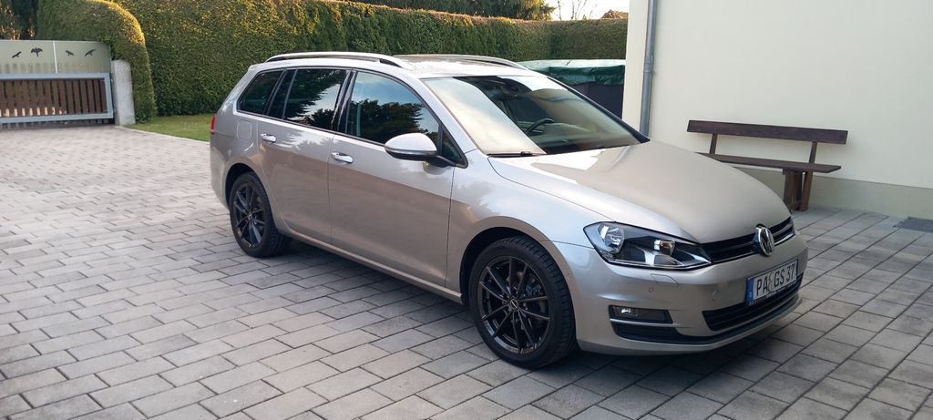 VW Golf 126.000 km 9.200 &euro; Tittling 94104