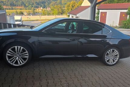 Skoda Superb 102.000 km 20.000 &euro; Vilshofen 94474