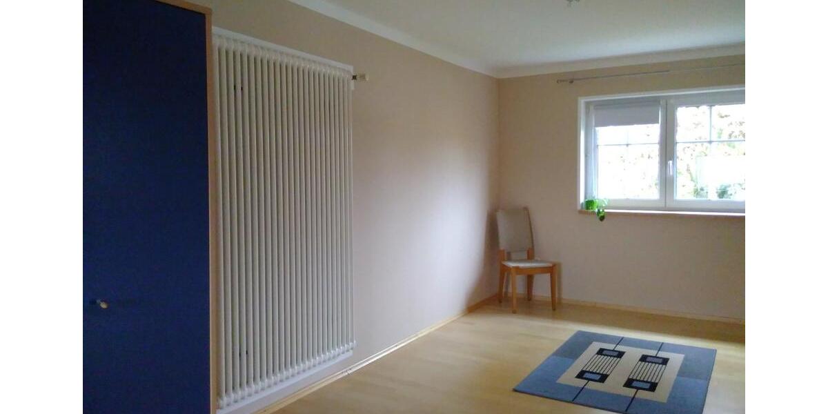 Etagenwohnung Egglham - 2 Zimmer, 70 m&sup2;, 350&euro; | Angebot:25922041