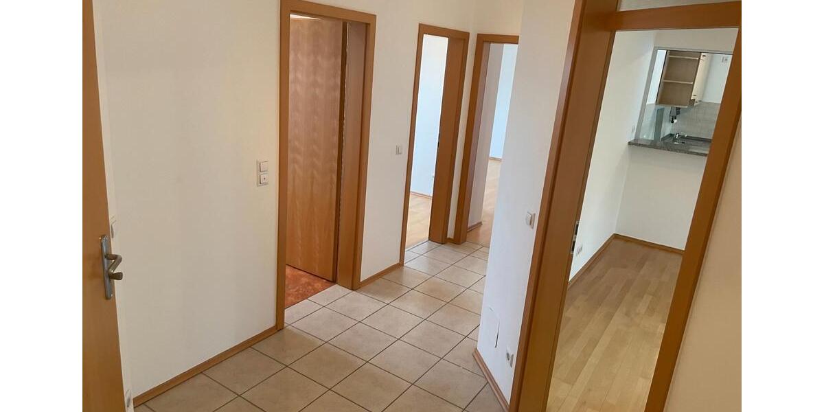 Dachgeschoßwohnung Passau Auerbach - 4 Zimmer, 85 m&sup2;, 700&euro; | Angebot:27622510