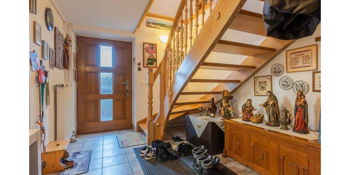 Einfamilienhaus Passau Innstadt - 7 Zimmer, 200 m&sup2;, 599.000&euro; | Angebot:25749304