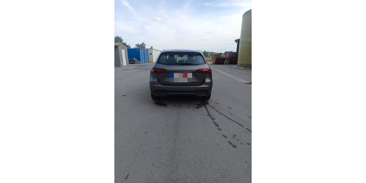 Mercedes-Benz B 180 9.400 km 28.100 &euro; Bad Griesbach 94086
