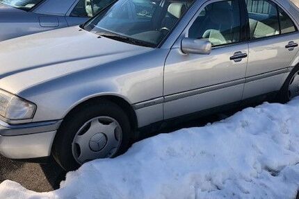 Mercedes-Benz C 250 268.824 km 2.990 &euro; Passau 94032