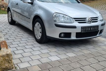 VW Golf 121.000 km 1.999 &euro; Passau 94036
