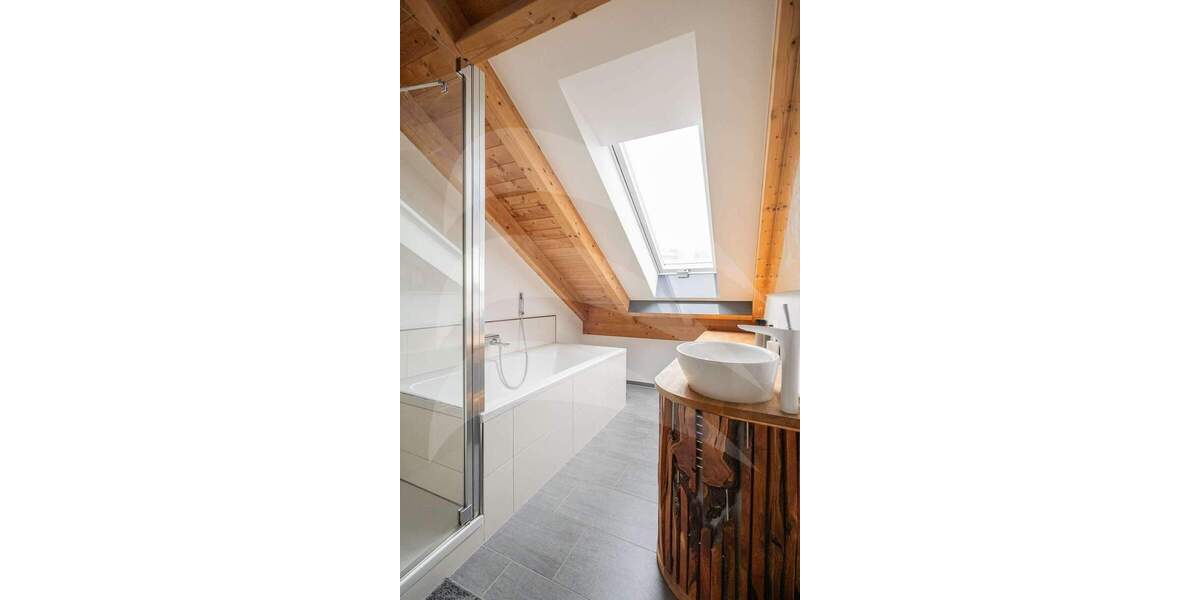 Etagenwohnung Passau Grubweg - 2 Zimmer, 80 m&sup2;, 425.000&euro; | Angebot:25668420