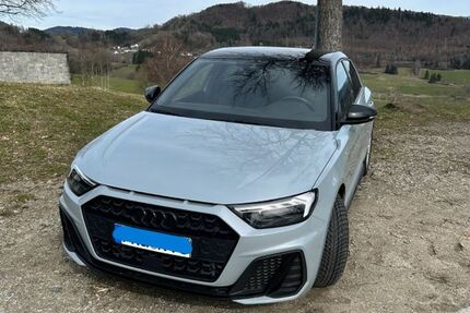 Audi A1 13.600 km 27.900 &euro; Perlesreut 94157