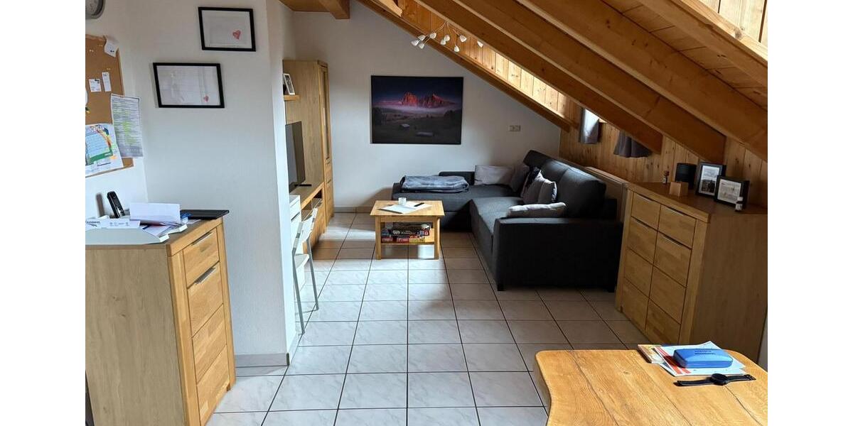 Dachgeschoßwohnung Waldkirchen - 3 Zimmer, 85 m&sup2;, 610&euro; | Angebot:26003219