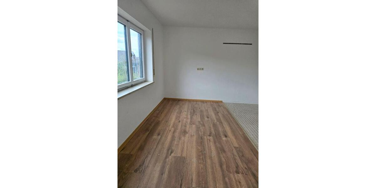 Einfamilienhaus Fürstenstein - 4 Zimmer, 110 m&sup2;, 890&euro; | Angebot:25350185
