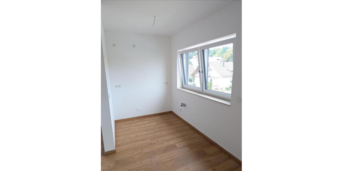 Etagenwohnung Vilshofen an der Donau - 2 Zimmer, 80 m&sup2;, 990&euro; | Angebot:27547517