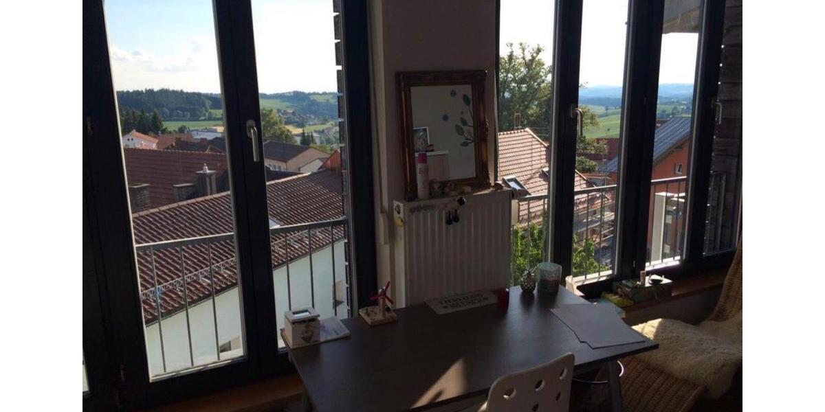 Dachgeschoßwohnung Waldkirchen - 2 Zimmer, 78 m&sup2;, 900&euro; | Angebot:25362755