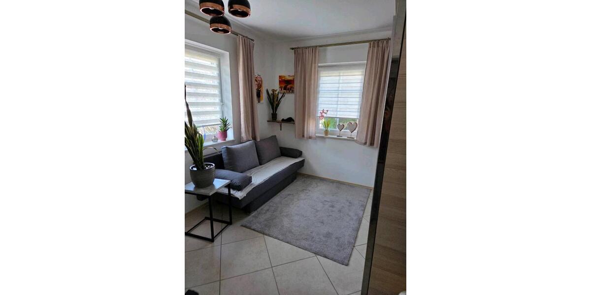 Erdgeschoßwohnung Ruhstorf an der Rott - 3.5 Zimmer, 102 m&sup2;, 980&euro; | Angebot:25935690