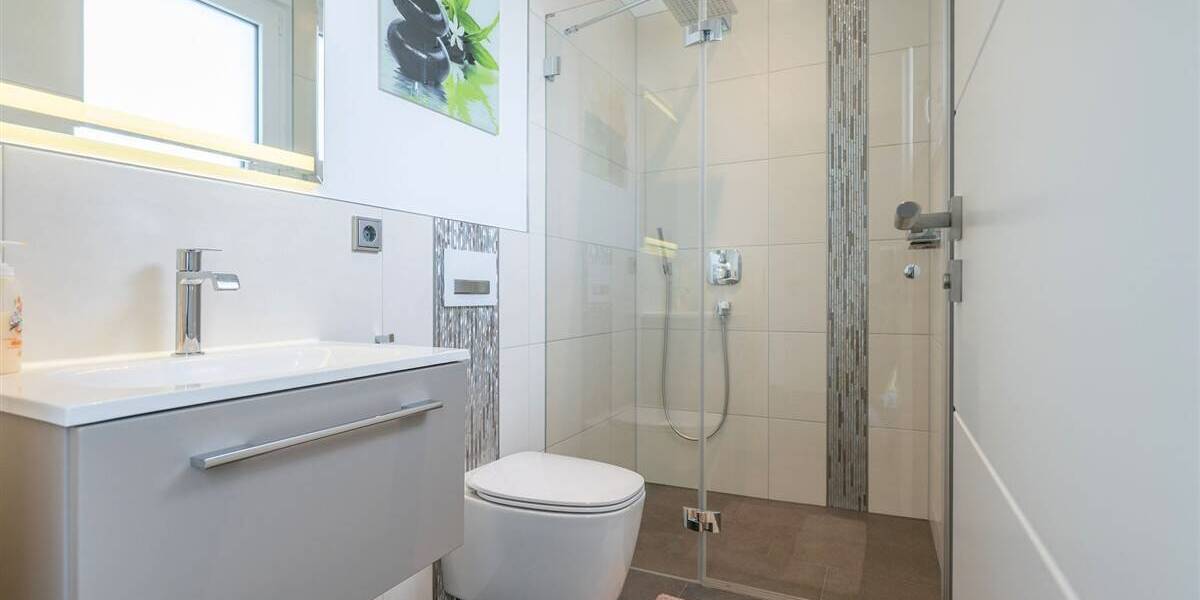 Bungalow Haarbach - 4 Zimmer, 150 m&sup2;, 749.000&euro; | Angebot:25997539