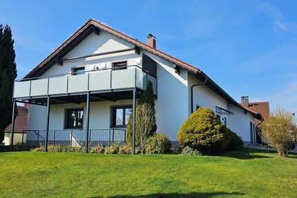 Haus Ortenburg - 8 Zimmer, 195 m&sup2;, 525.000&euro; | Angebot:25961833