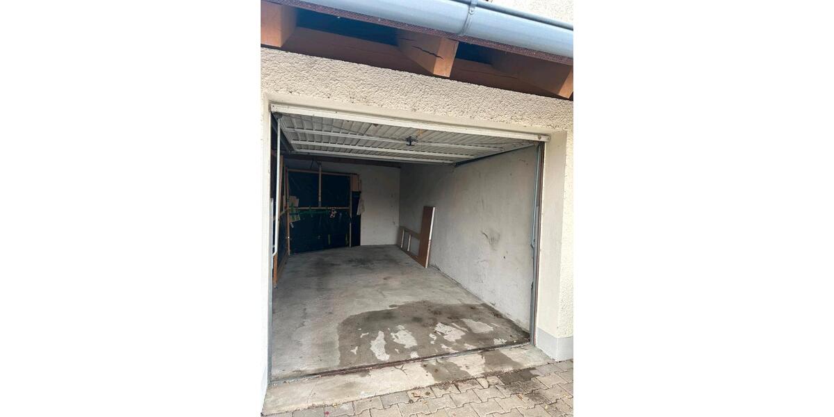 Dachgeschoßwohnung Künzing - 3 Zimmer, 73 m&sup2;, 570&euro; | Angebot:25907806