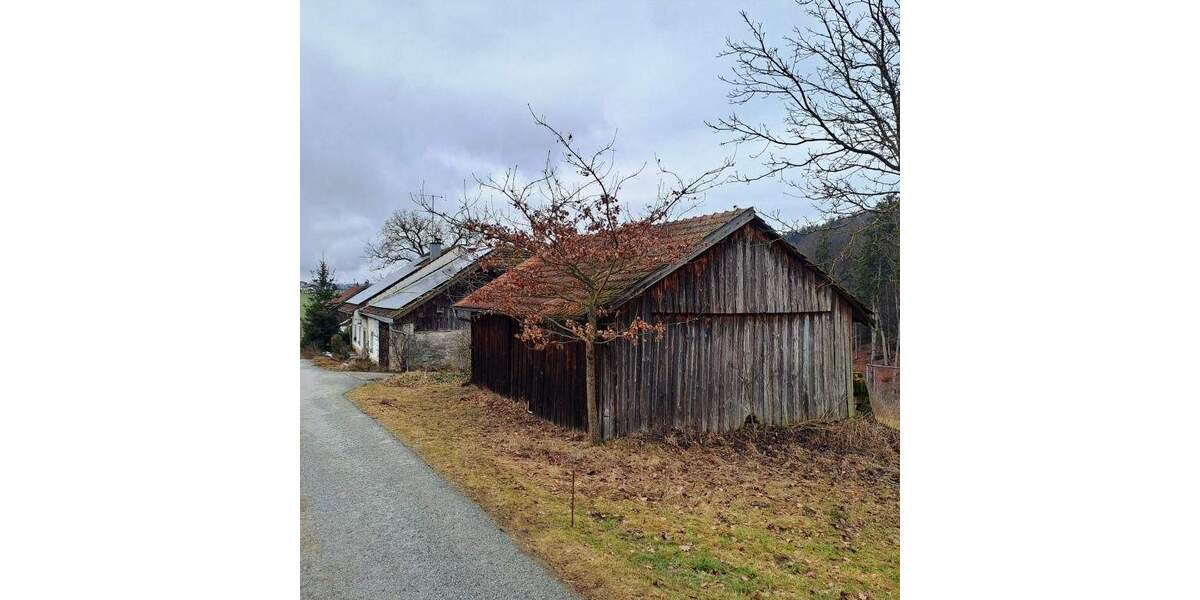 Bauernhaus, Landhaus Hauzenberg Satzreut - 4 Zimmer, 100 m&sup2;, 160.000&euro; | Angebot:25735946