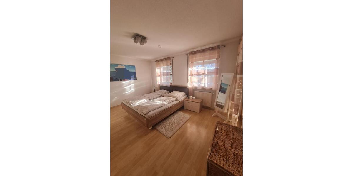 Erdgeschoßwohnung Passau Maierhof - 3 Zimmer, 93 m&sup2;, 975&euro; | Angebot:25304937