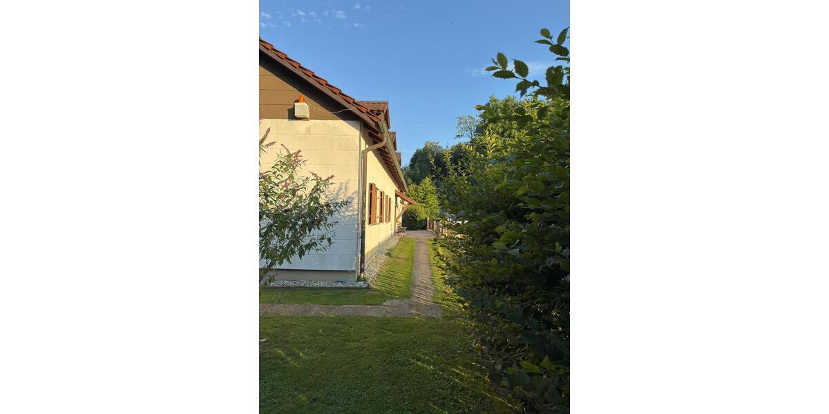 Einfamilienhaus Bayerbach - 7 Zimmer, 203 m&sup2;, 329.000&euro; | Angebot:25285012