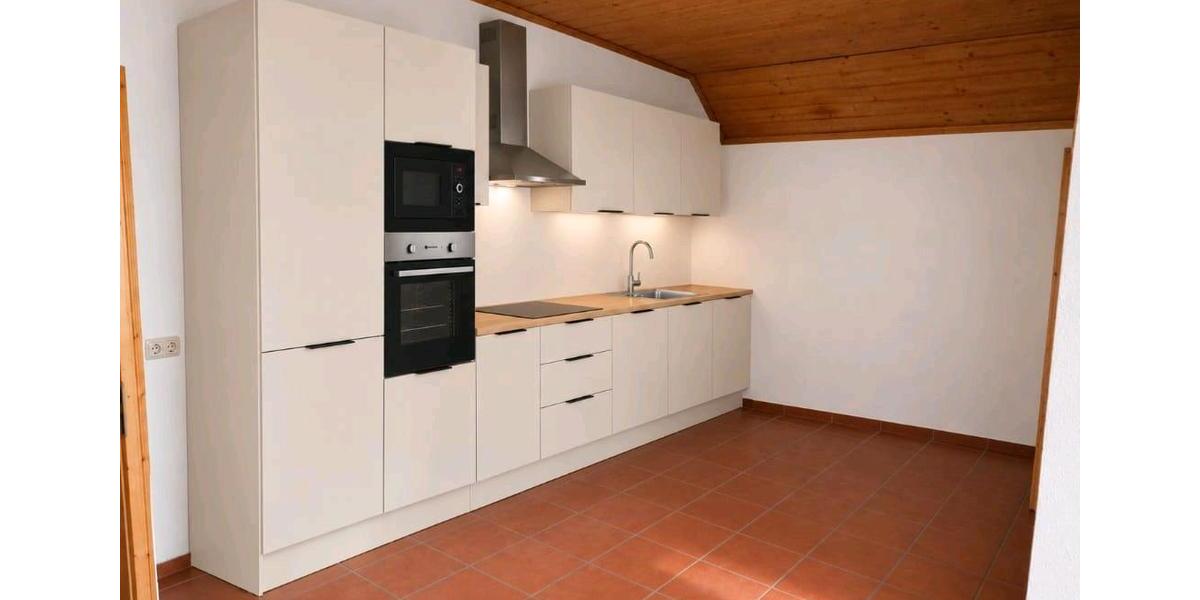 Dachgeschoßwohnung Thyrnau - 4 Zimmer, 100 m&sup2;, 750&euro; | Angebot:27612337