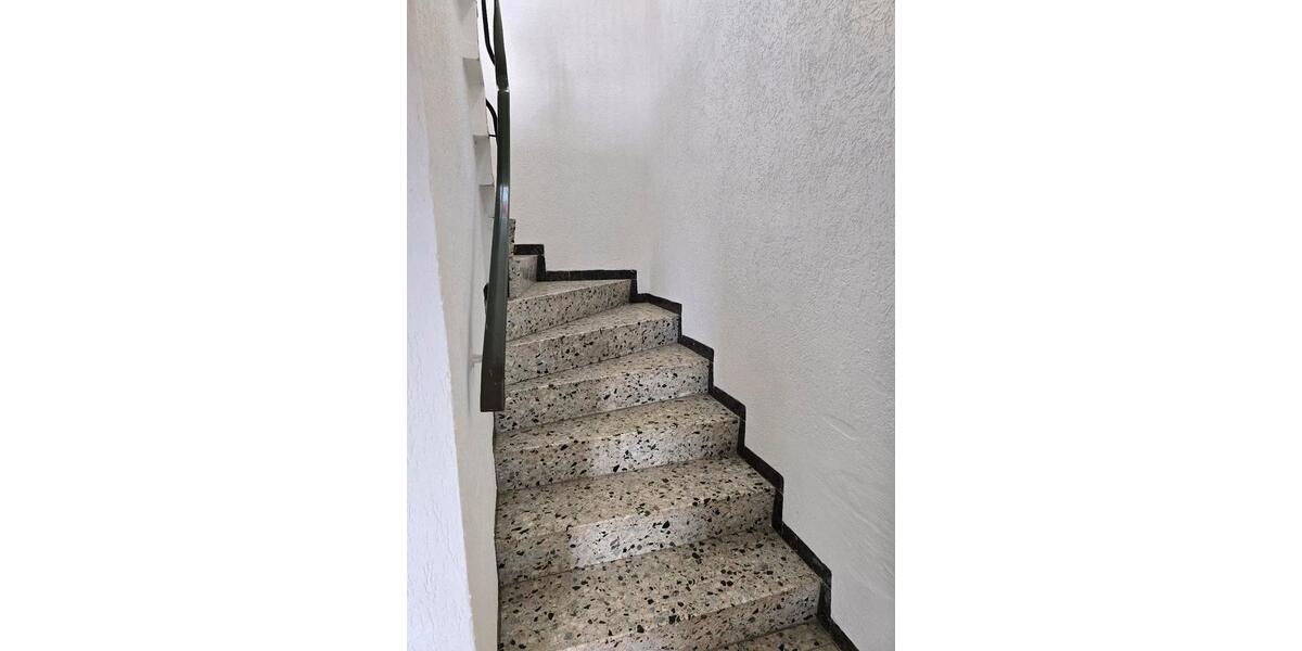 Einfamilienhaus Fürstenstein - 4 Zimmer, 110 m&sup2;, 890&euro; | Angebot:25350185