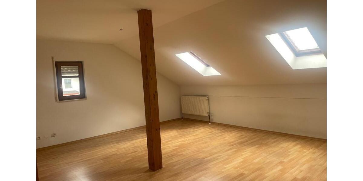 Doppelhaushälfte Tiefenbach - 6 Zimmer, 160 m&sup2;, 320.000&euro; | Angebot:27019840