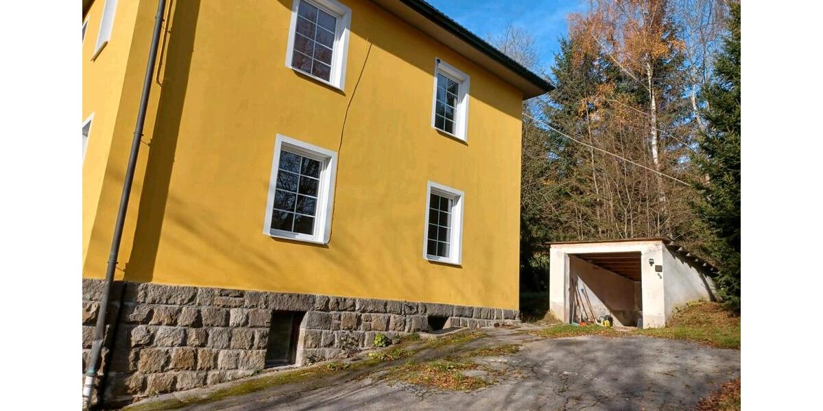 Villa Freyung - 10 Zimmer, 300 m&sup2;, 495.000&euro; | Angebot:24826632