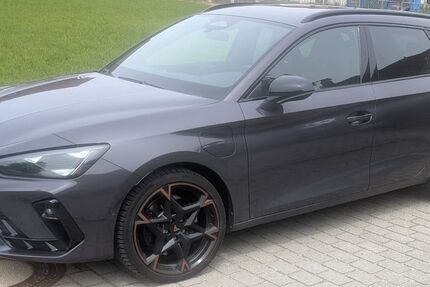Cupra Leon 8.800 km 34.990 &euro; Aidenbach 94501